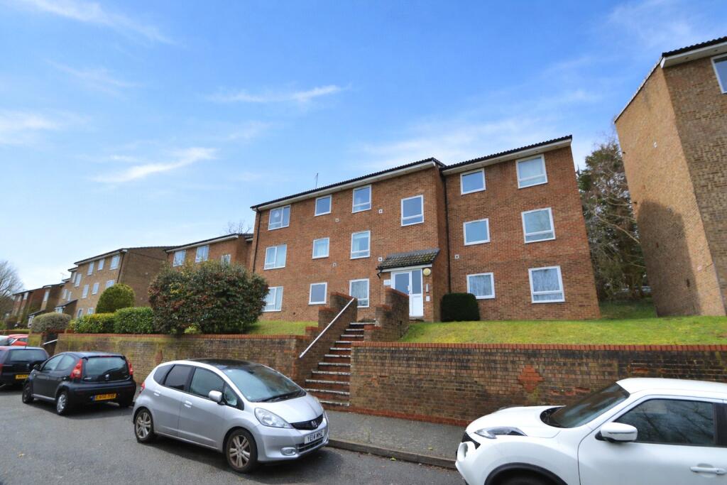 2 bed Apartment for rent in Purley. From Streets Ahead - Purley