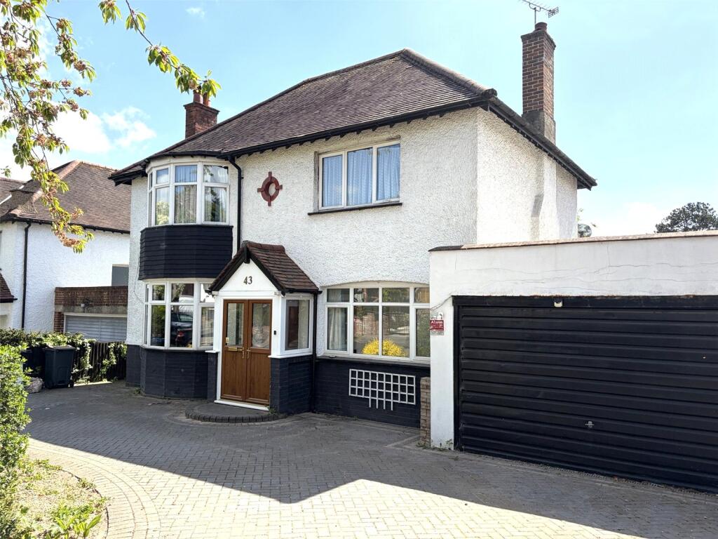 4 bed Detached for rent in Coulsdon. From Streets Ahead - Purley