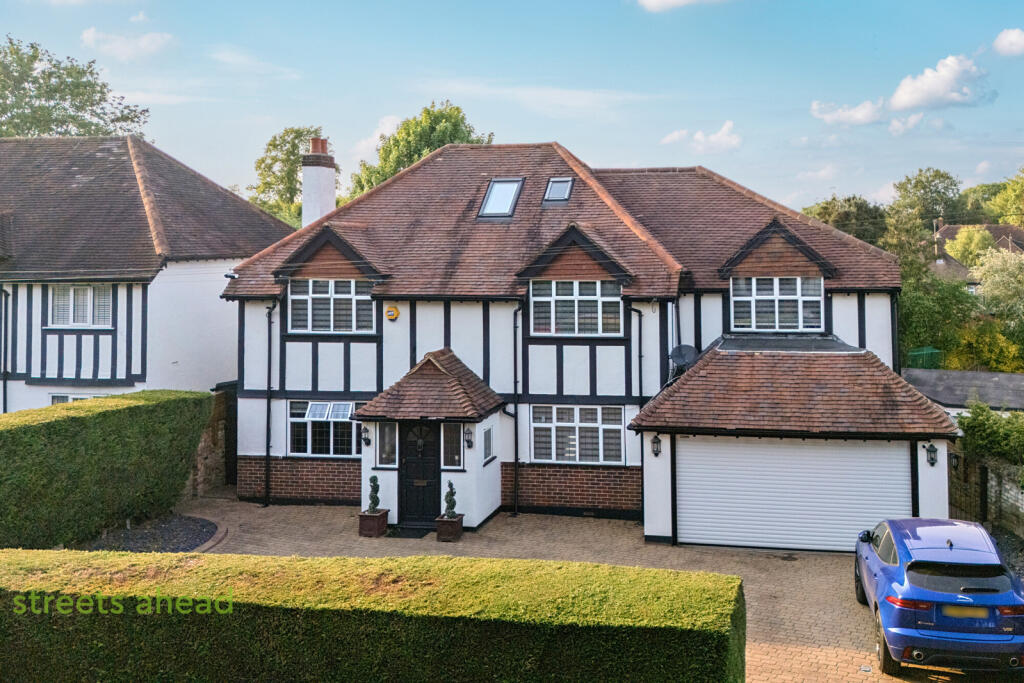 5 bed Detached for rent in Coulsdon. From Streets Ahead - Purley