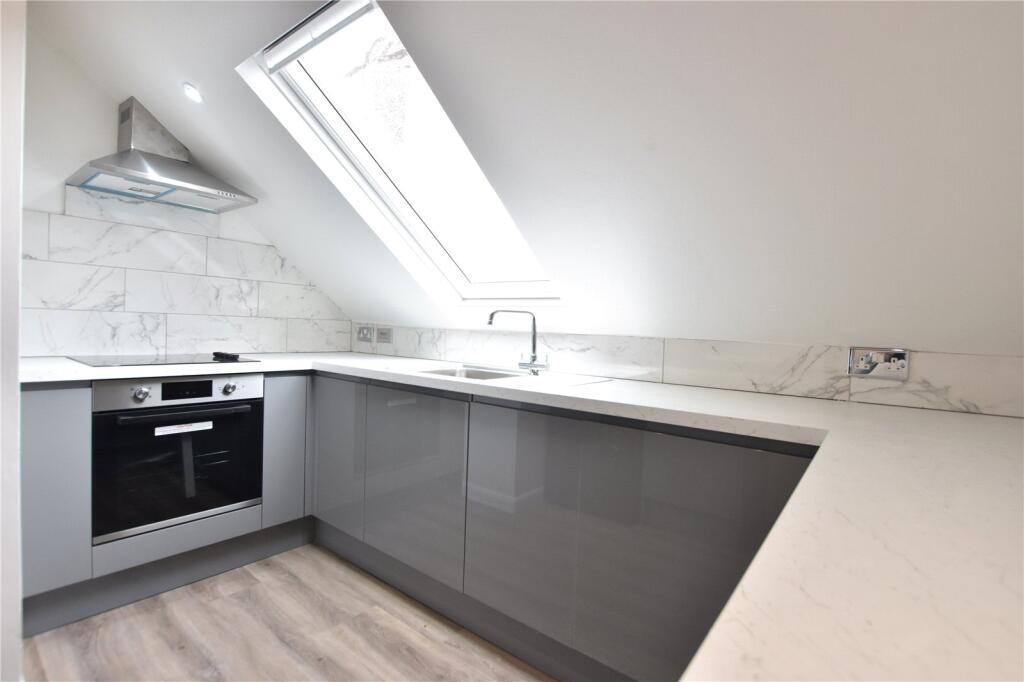 2 bed Apartment for rent in Purley. From Streets Ahead - Purley