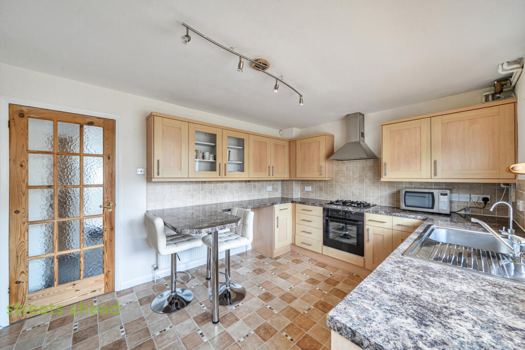 3 bed End of Terrace for rent in Purley. From Streets Ahead - Purley
