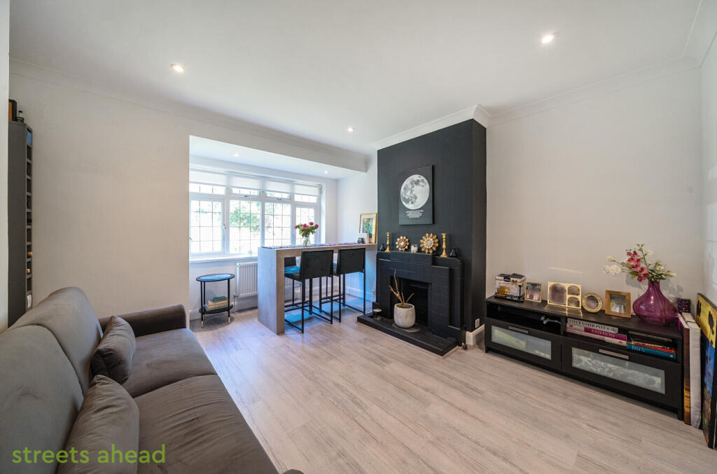 2 bed Apartment for rent in Purley. From Streets Ahead - Purley