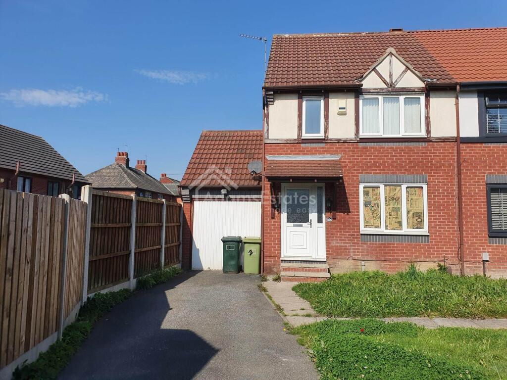3 bed Semi Detached for rent in Briestfield. From Adams Estates - Dewsbury