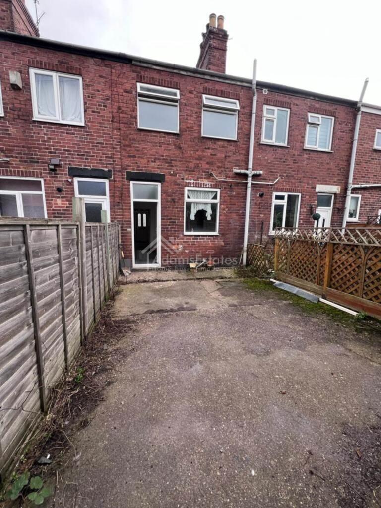 2 bed Mid Terraced House for rent in Knottingley. From Adams Estates - Dewsbury
