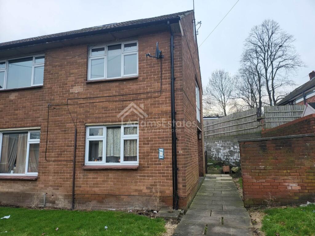 2 bed 1st Floor Flat for rent in Batley. From Adams Estates - Dewsbury 2 bed 1st Floor Flat for rent in Batley. From Adams Estates - Dewsbury