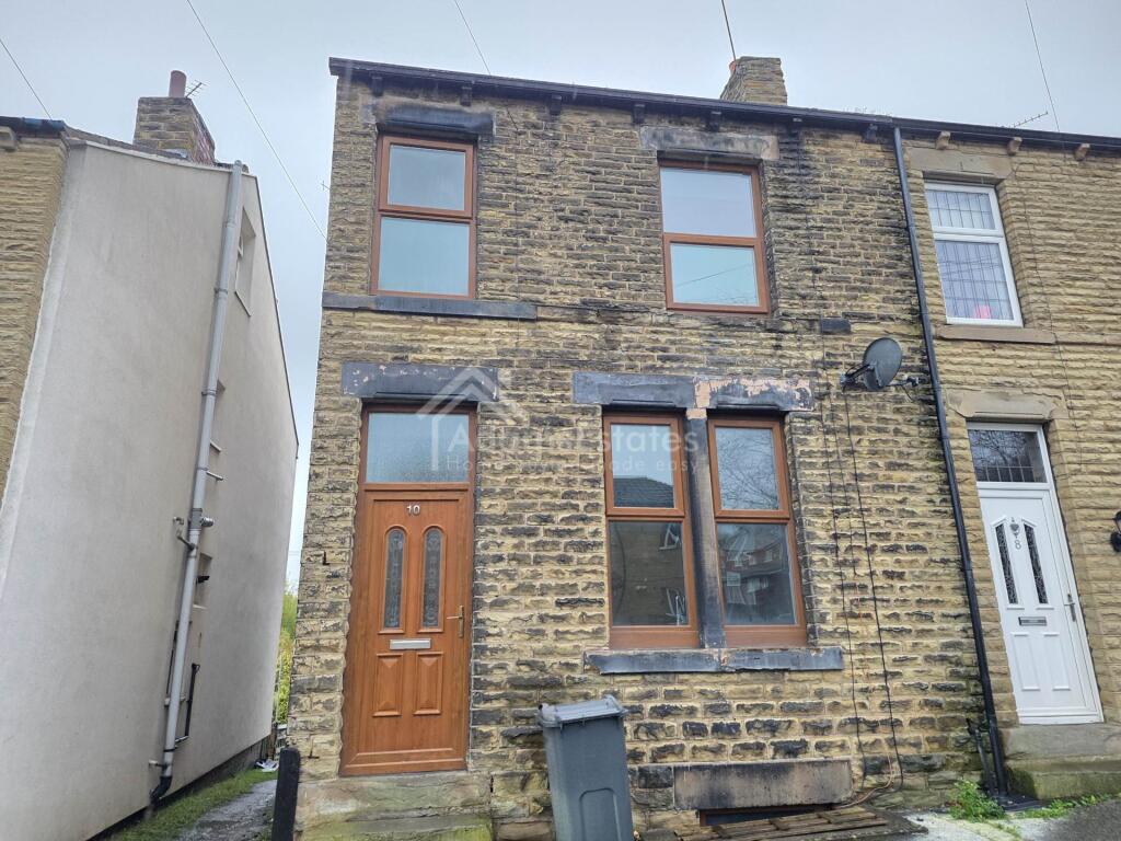 2 bed End of Terrace for rent in Briestfield. From Adams Estates - Dewsbury
