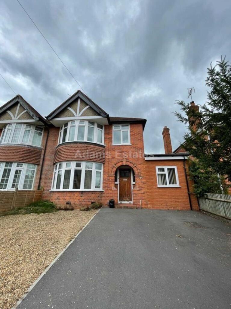 6 bed Semi Detached for rent in Reading. From Adams Estates - Reading