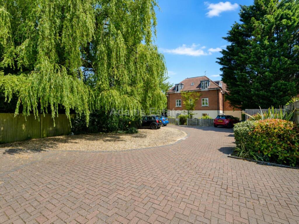 2 bed 1st Floor Flat for rent in Reading. From Adams Estates - Reading 2 bed 1st Floor Flat for rent in Reading. From Adams Estates - Reading