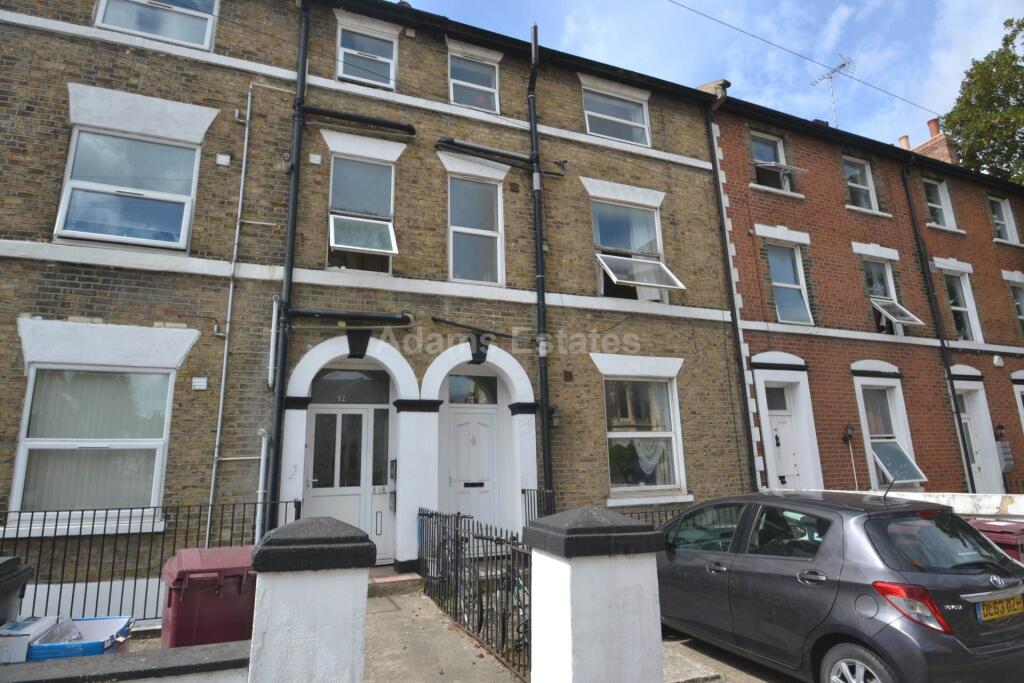 1 bed 1st Floor Flat for rent in Reading. From Adams Estates - Reading