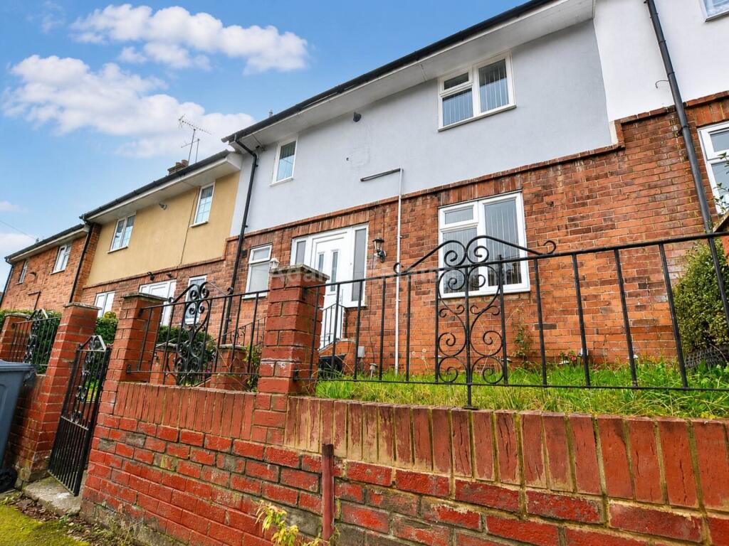 2 bed Mid Terraced House for rent in Burghfield. From Adams Estates - Reading