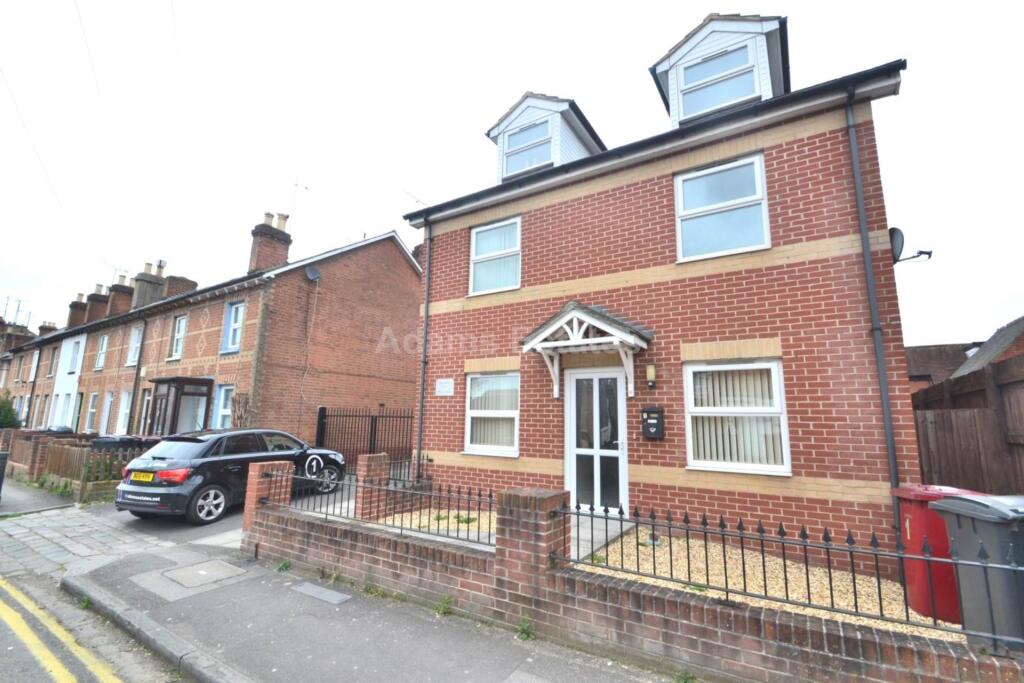 1 bed 1st Floor Flat for rent in Reading. From Adams Estates - Reading