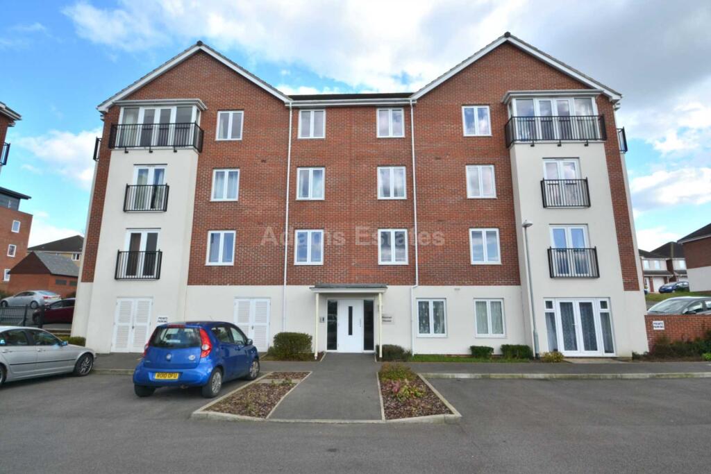 2 bed Apartment for rent in Woodley. From Adams Estates - Reading 2 bed Apartment for rent in Woodley. From Adams Estates - Reading