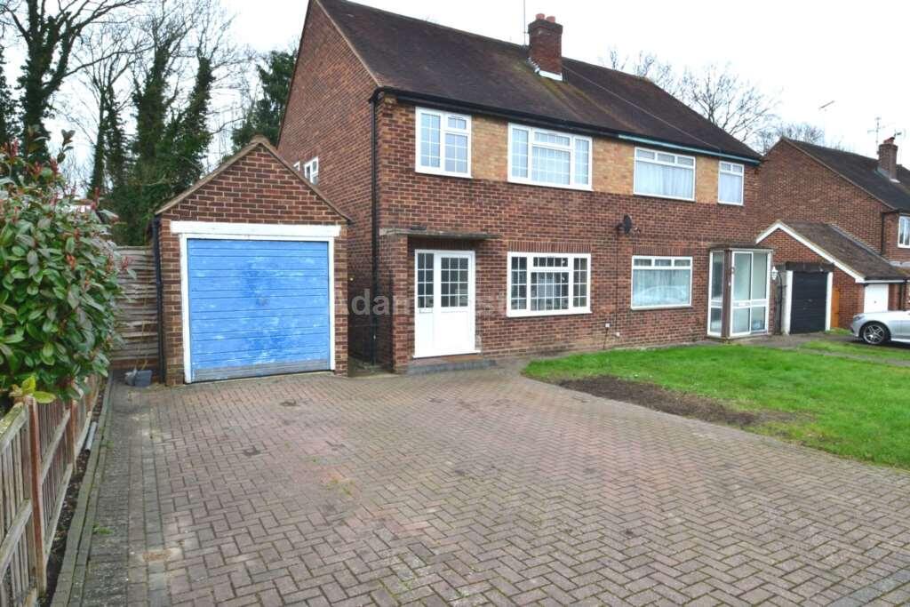3 bed Semi Detached for rent in Woodley. From Adams Estates - Reading