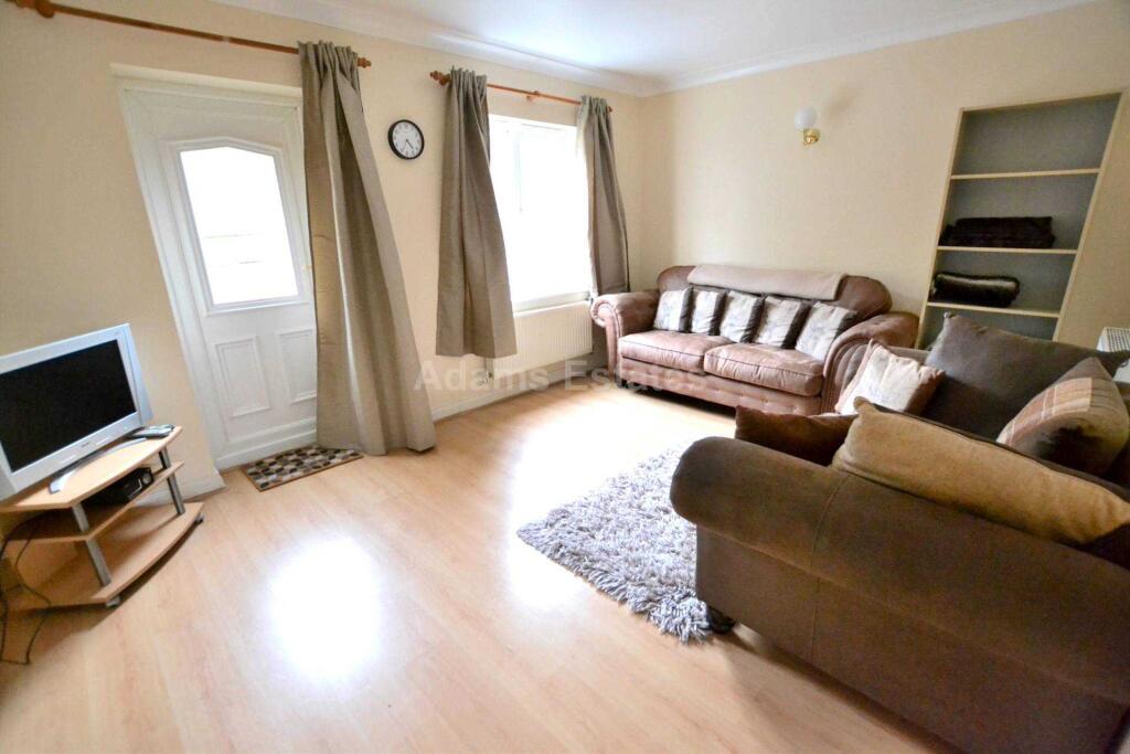 5 bed Town House for rent in Reading. From Adams Estates - Reading 5 bed Town House for rent in Reading. From Adams Estates - Reading