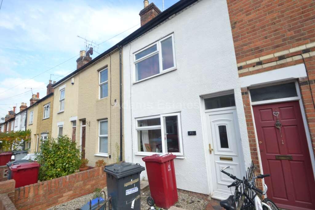 3 bed Mid Terraced House for rent in Reading. From Adams Estates - Reading