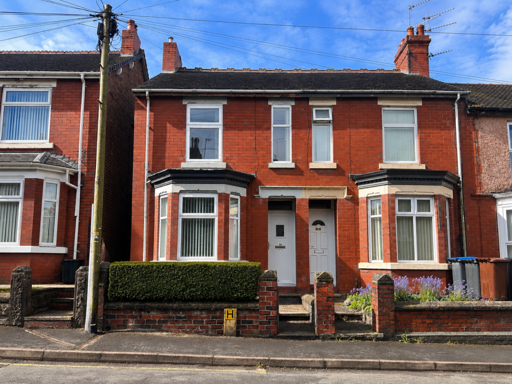 2 bed Mid Terraced House for rent in Biddulph. From Whittaker & Biggs - Biddulph