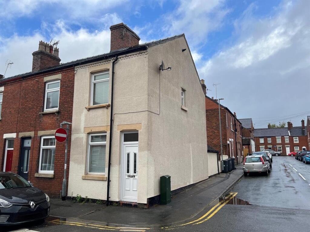 2 bed End of Terrace for rent in Leek. From Whittaker & Biggs - Leek