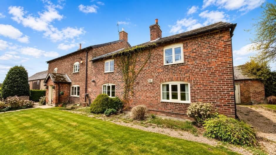 3 bed Semi Detached for rent in Pickmere. From Whittaker & Biggs - Leek
