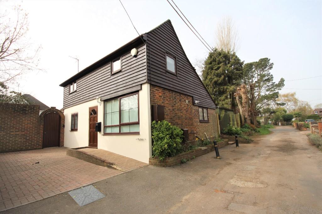 2 bed Detached for rent in Henfield. From Stevens - Henfield