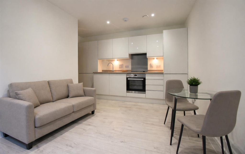 1 bed Apartment for rent in High Wycombe. From CAMERON ESTATE AGENTS