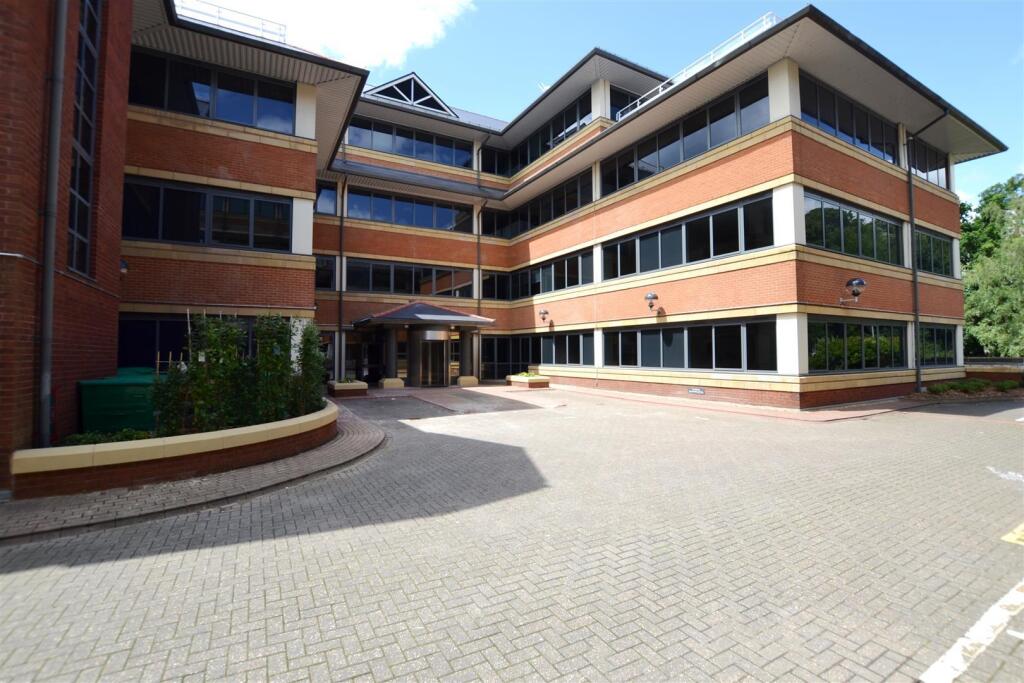 0 bed Apartment for rent in Rickmansworth. From CAMERON ESTATE AGENTS
