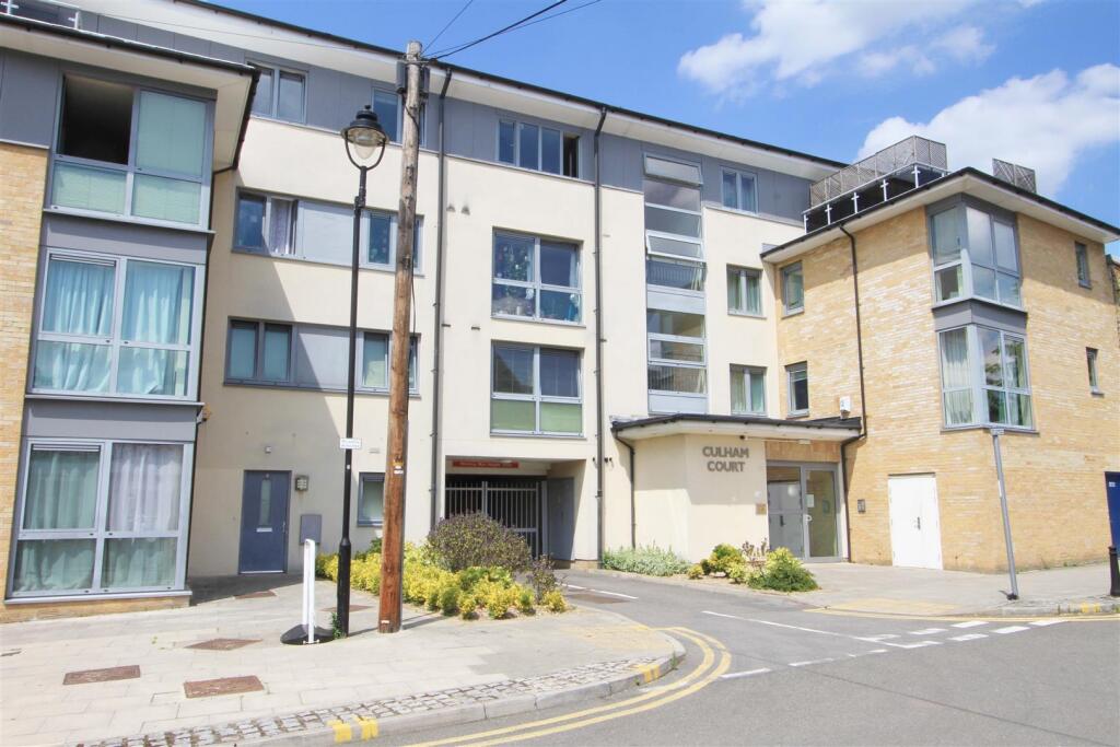 1 bed Apartment for rent in Uxbridge. From CAMERON ESTATE AGENTS