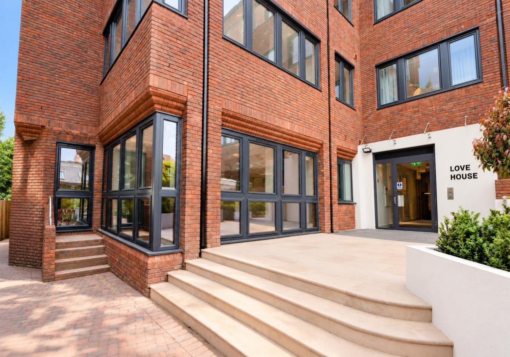 1 bed Apartment for rent in Uxbridge. From CAMERON ESTATE AGENTS