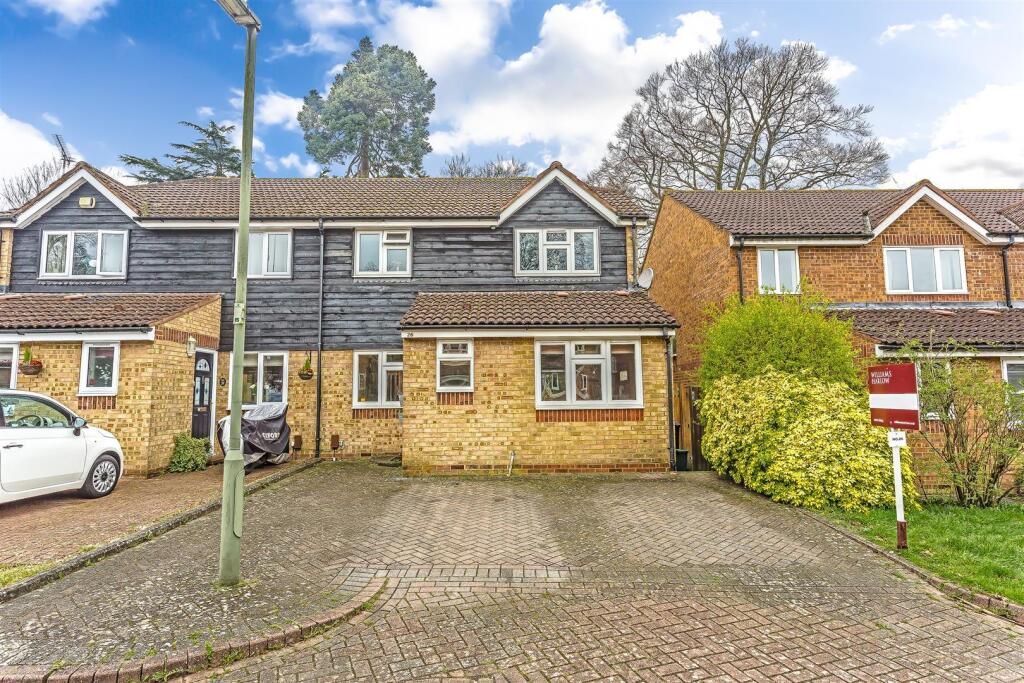 4 bed Semi Detached for rent in Banstead. From Williams Harlow 4 bed Semi Detached for rent in Banstead. From Williams Harlow