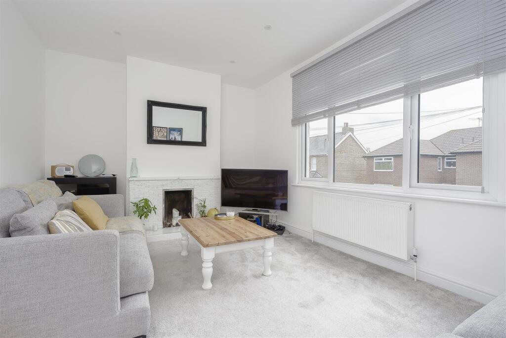 1 bed Apartment for rent in Banstead. From Williams Harlow