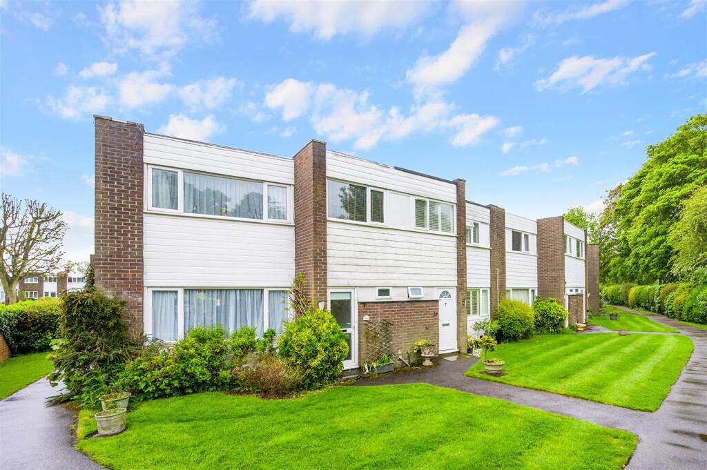 3 bed End of Terrace for rent in Banstead. From Williams Harlow