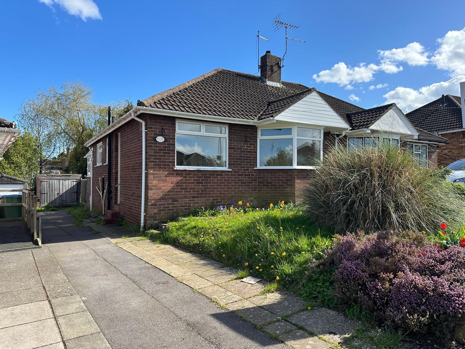 2 bed Bungalow for rent in Fareham. From Pearsons Estate Agents - Fareham