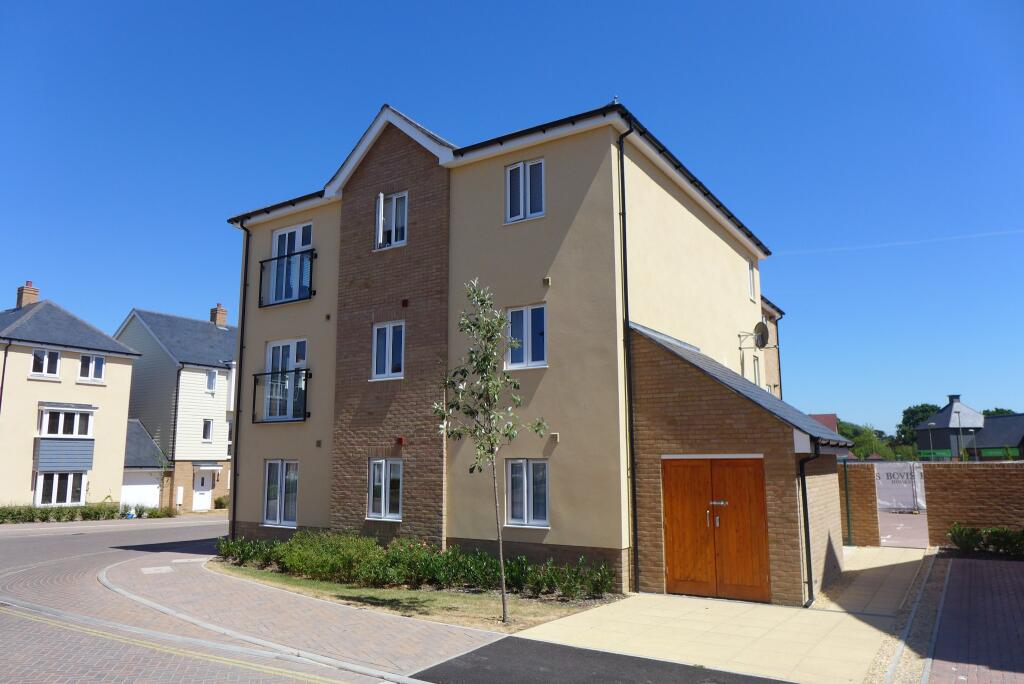 2 bed 1st Floor Flat for rent in Romsey. From Pearsons - Romsey 2 bed 1st Floor Flat for rent in Romsey. From Pearsons - Romsey