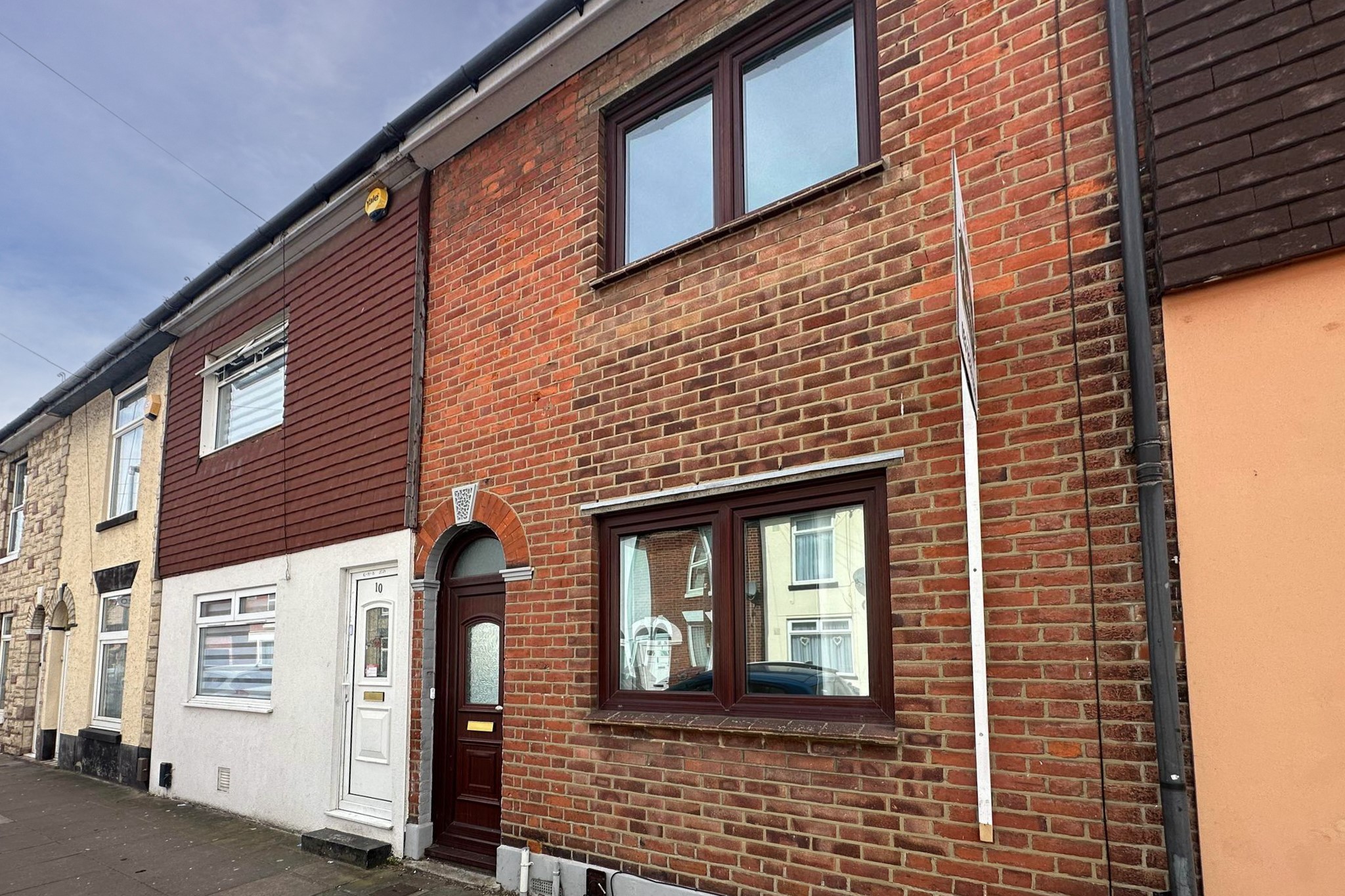 3 bed Mid Terraced House for rent in Portsmouth. From Pearsons - Southsea 3 bed Mid Terraced House for rent in Portsmouth. From Pearsons - Southsea