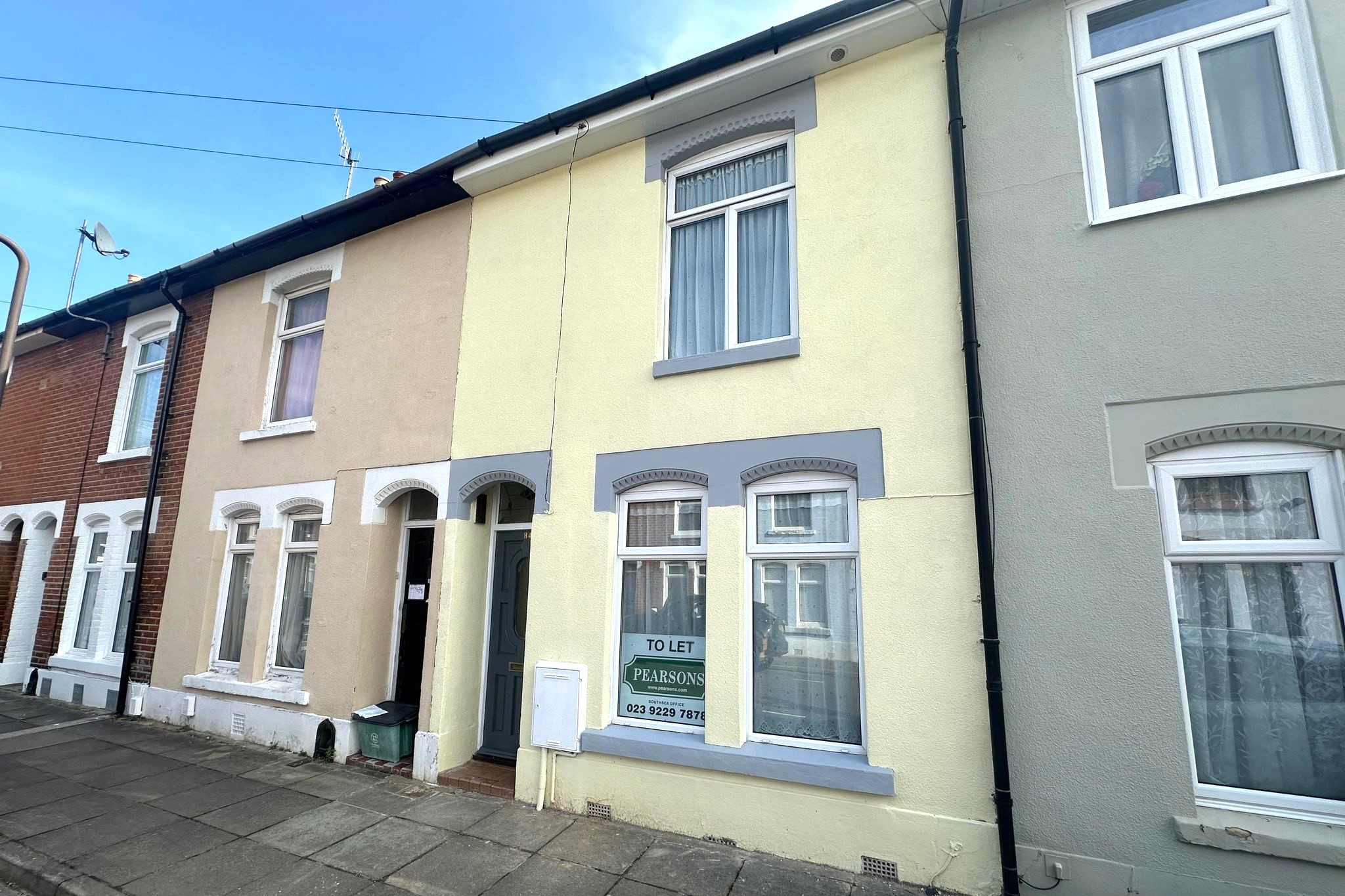 3 bed Mid Terraced House for rent in Southsea. From Pearsons - Southsea 3 bed Mid Terraced House for rent in Southsea. From Pearsons - Southsea