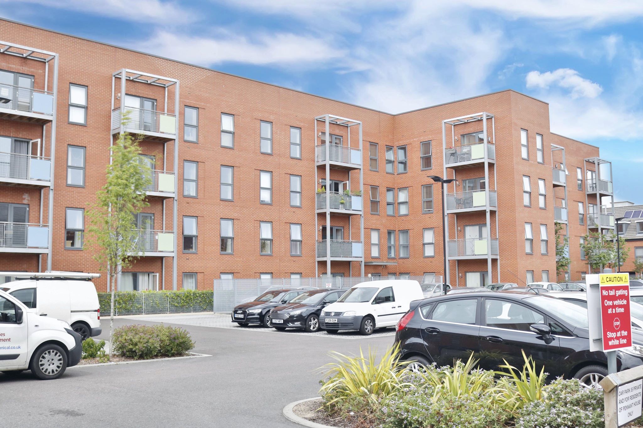 3 bed Apartment for rent in Portsmouth. From Pearsons - Southsea