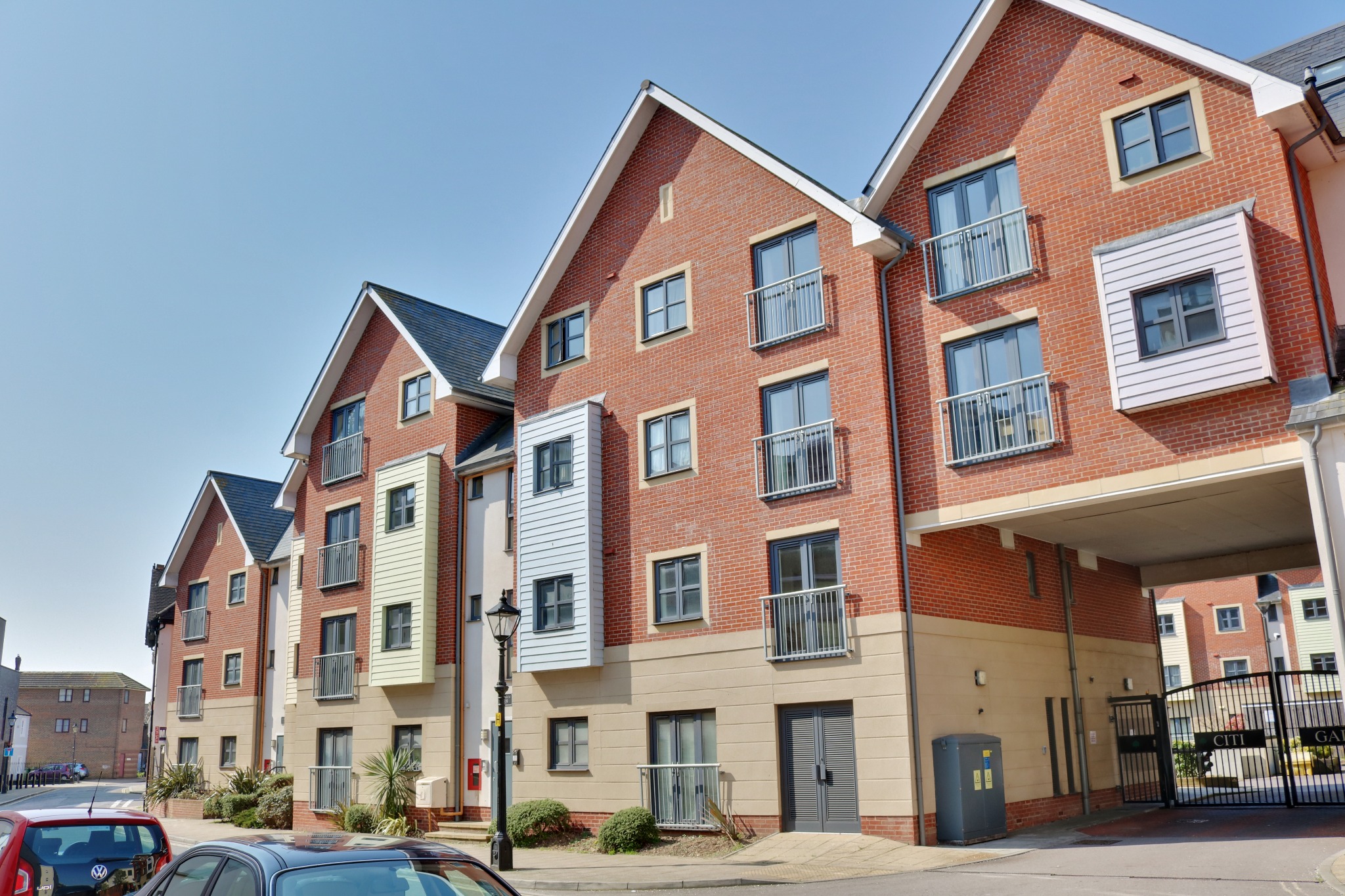2 bed Apartment for rent in Portsmouth. From Pearsons - Southsea