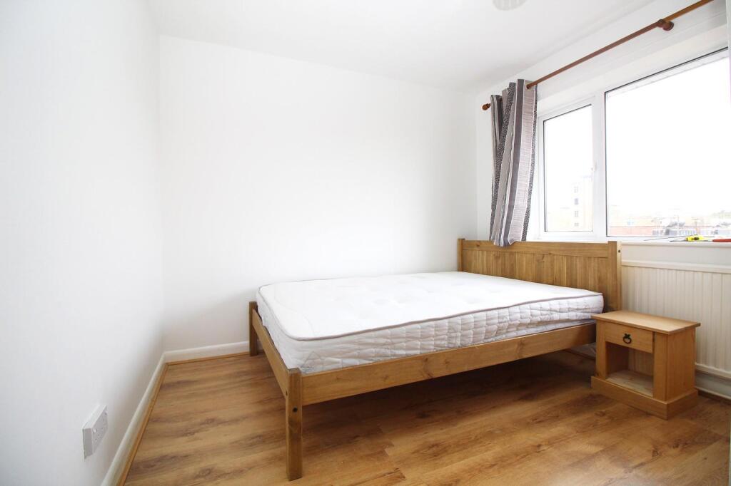 1 bed House Share for rent in East Grinstead. From Taylor Robinson - Crawley