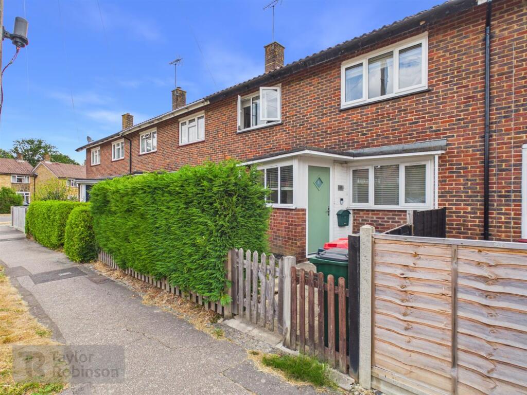 2 bed Detached for rent in Crawley. From Taylor Robinson - Crawley