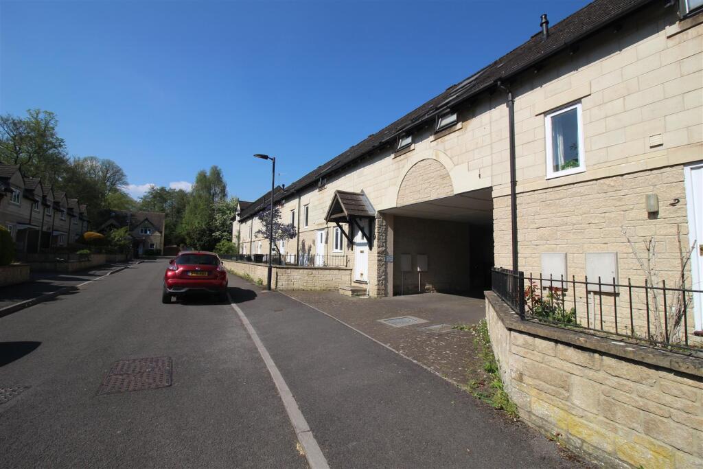 2 bed End of Terrace for rent in Kelston. From PropertyLink Estates - Bath