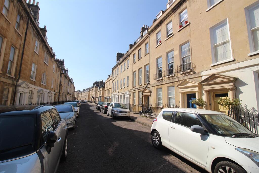 3 bed Apartment for rent in Upper Swainswick. From PropertyLink Estates - Bath