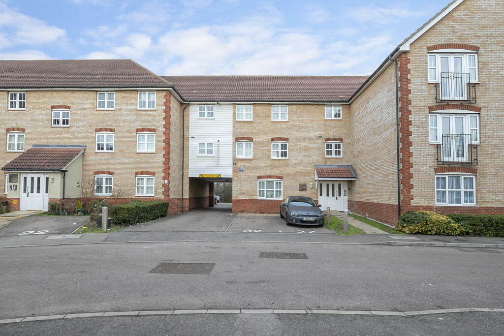 2 bed House (unspecified) for rent in Waltham Abbey. From Roffeys Residential - Waltham Abbey