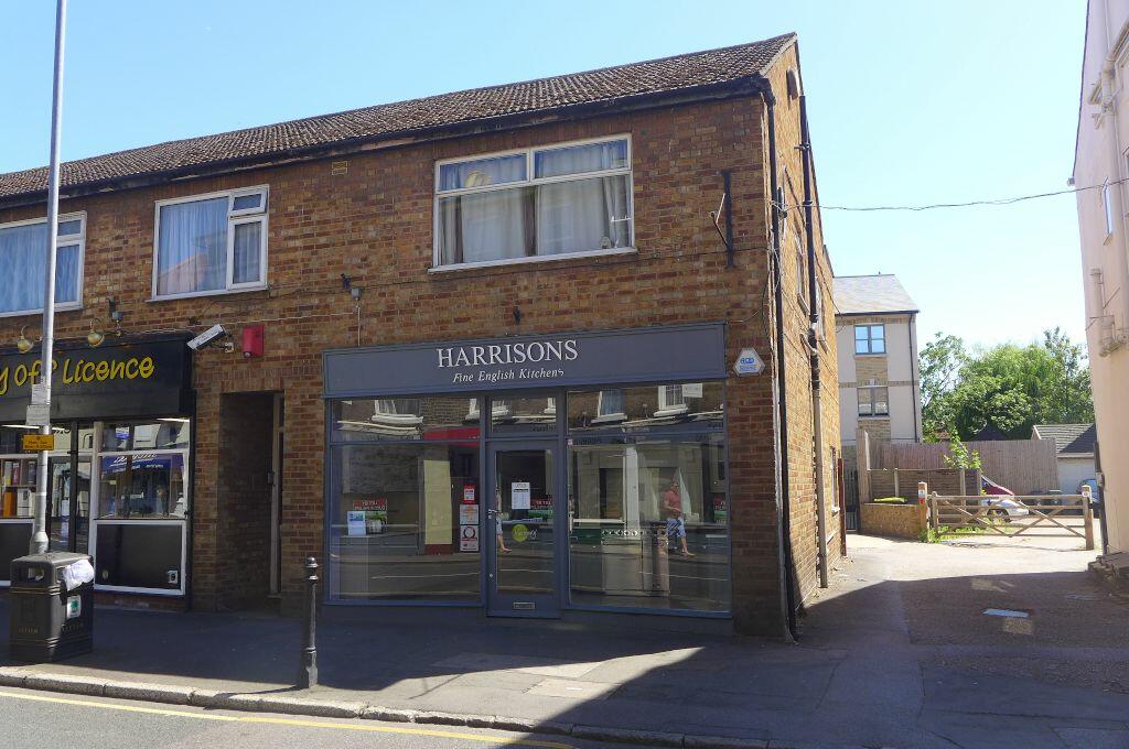 2 bed 1st Floor Flat for rent in Waltham Abbey. From Roffeys Residential - Waltham Abbey 2 bed 1st Floor Flat for rent in Waltham Abbey. From Roffeys Residential - Waltham Abbey