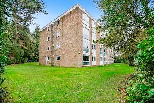 1 bed 1st Floor Flat for rent in Beckenham. From David James - Property Sales - Letting & Management - Bromley