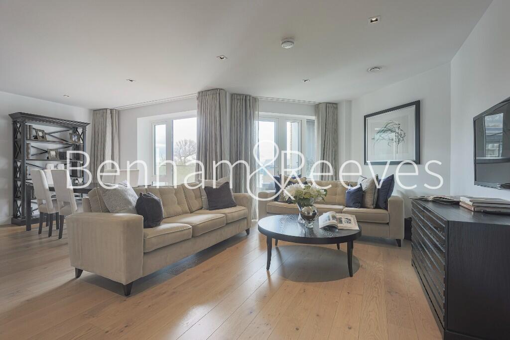 2 bed Apartment for rent in Brentford. From Benham & Reeves - Kew - Kew