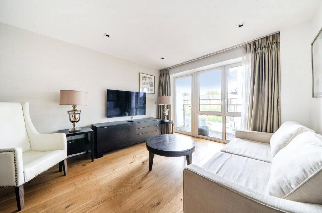 2 bed Apartment for rent in Brentford. From Benham & Reeves - Kew - Kew