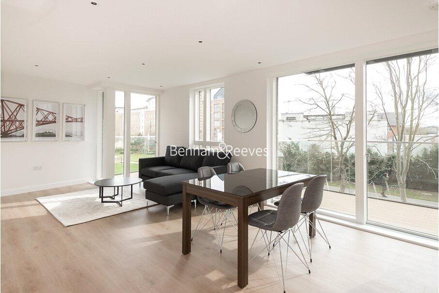 2 bed Apartment for rent in Brentford. From Benham & Reeves - Kew - Kew