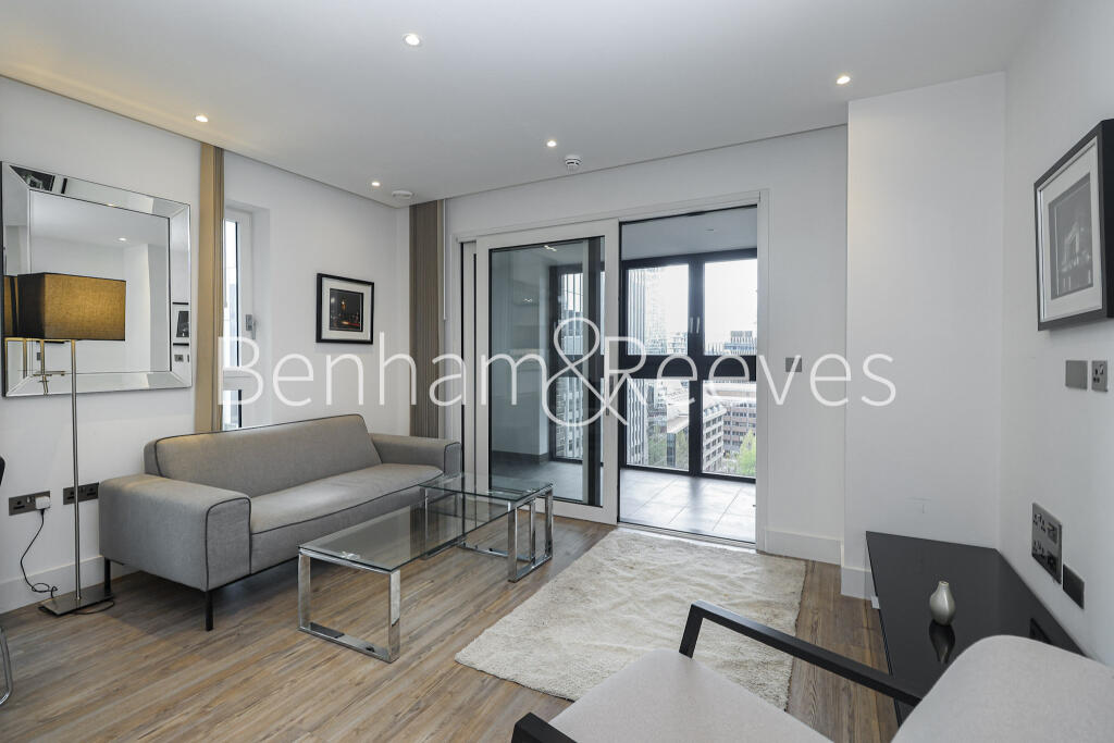 1 bed 1st Floor Flat for rent in Stepney. From Benham & Reeves- Wapping - Wapping
