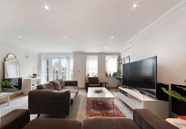 3 bed Apartment for rent in Stepney. From Benham & Reeves- Wapping - Wapping
