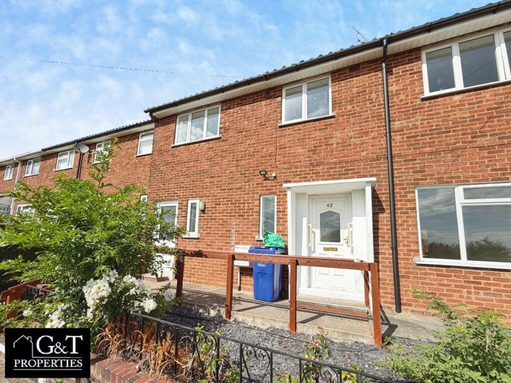 3 bed Mid Terraced House for rent in Dudley. From G & T Properties - Dudley