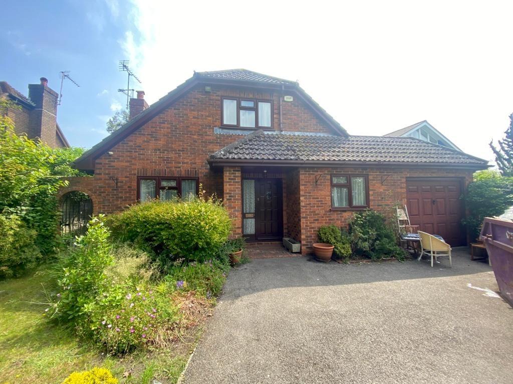 3 bed Detached for rent in Winkton. From Jordan Marks Estates - Christchurch 3 bed Detached for rent in Winkton. From Jordan Marks Estates - Christchurch